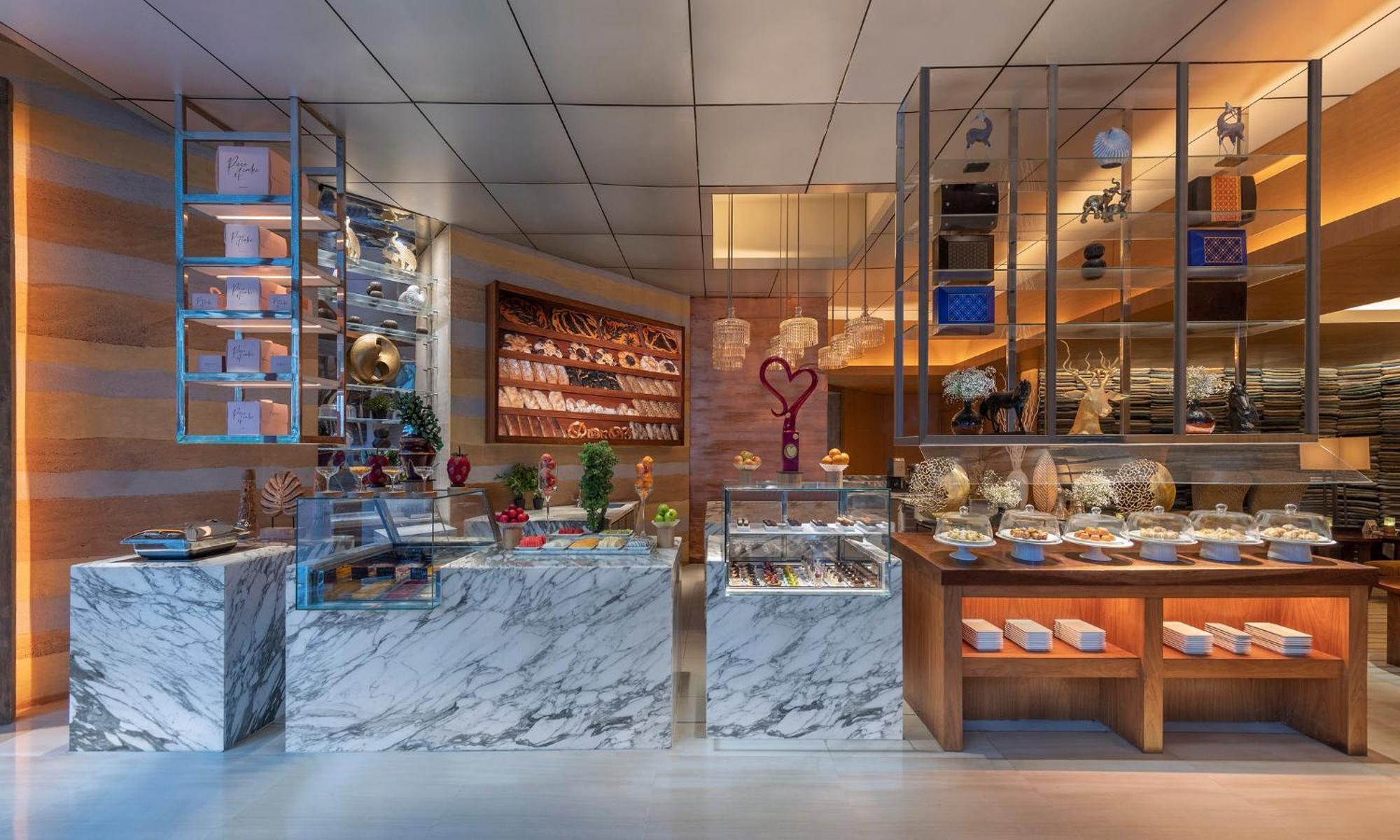 Mandarin Oriental Al Faisaliah, Ριάντ Εξωτερικό φωτογραφία The buffet at the lounge