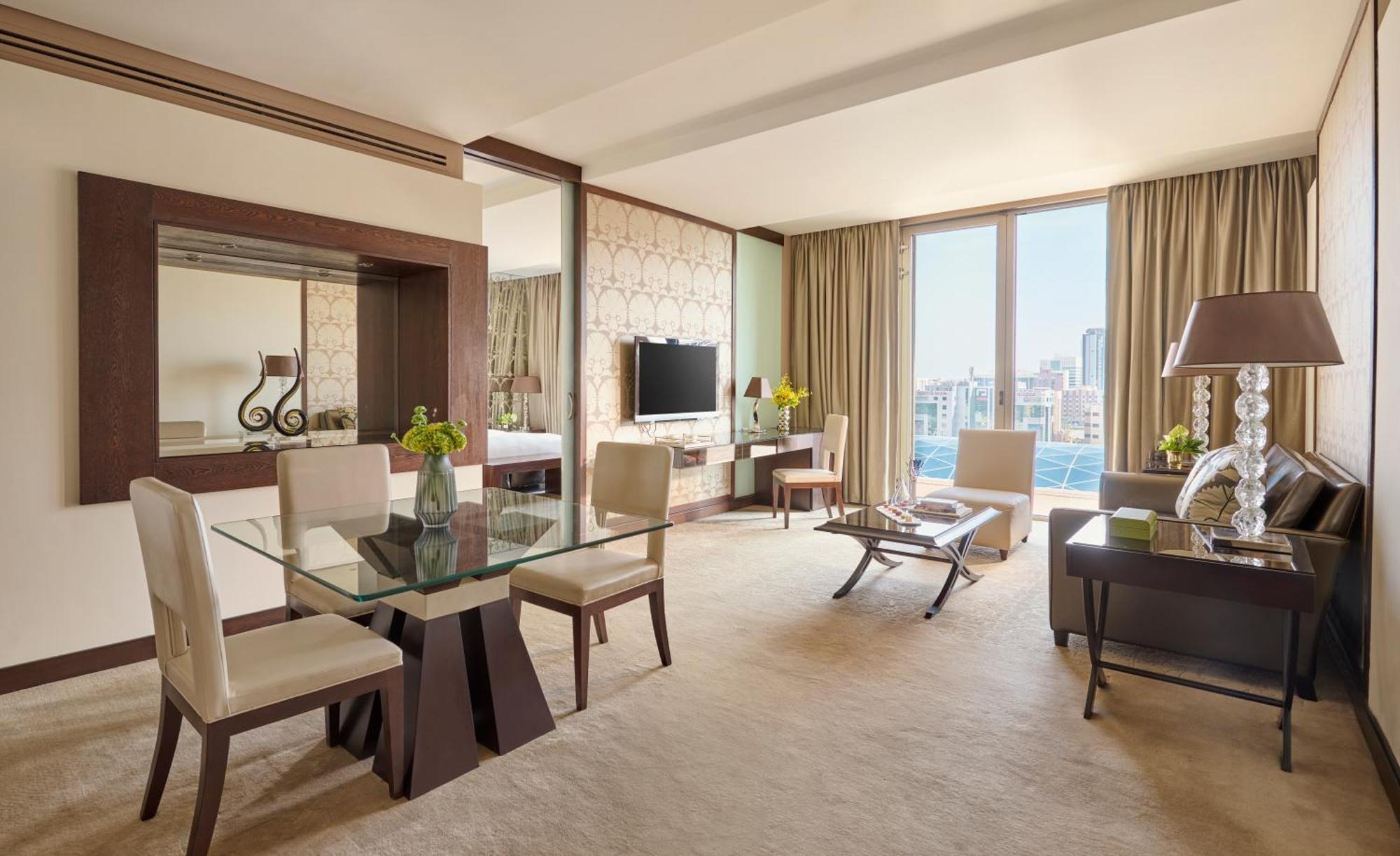 Mandarin Oriental Al Faisaliah, Ριάντ Εξωτερικό φωτογραφία A suite at the Atlantis Paradise Island