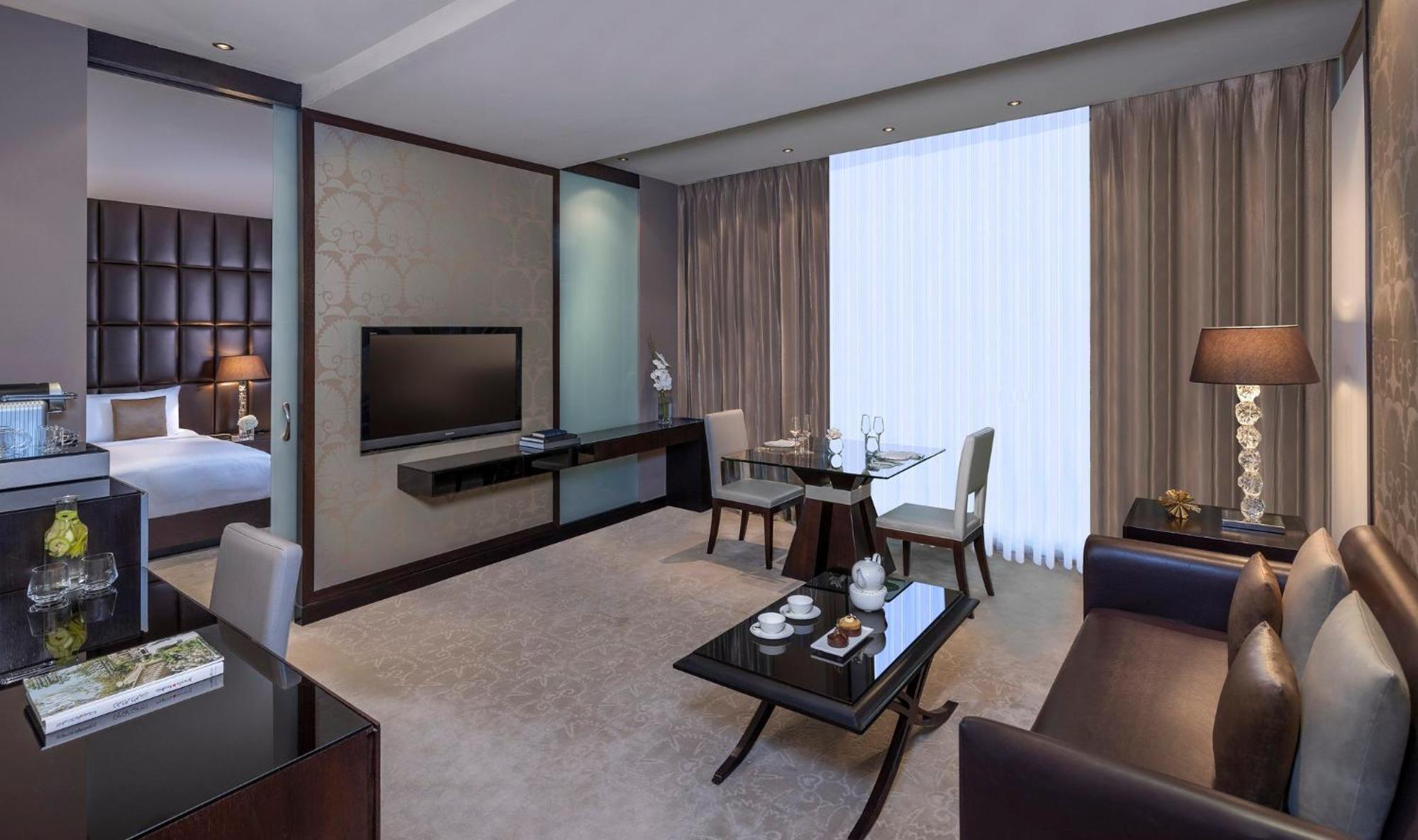 Mandarin Oriental Al Faisaliah, Ριάντ Εξωτερικό φωτογραφία A suite at the hotel